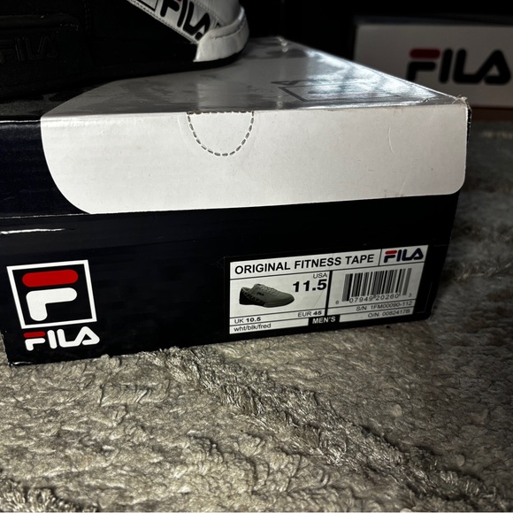 Men’s fila sneakers size 11.5 - Picture 4 of 5